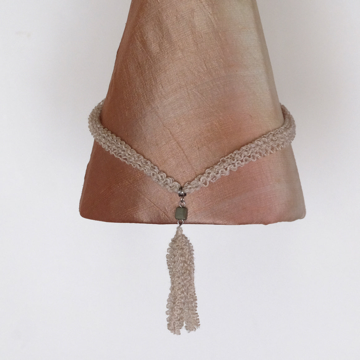 Collana in lana e pirite