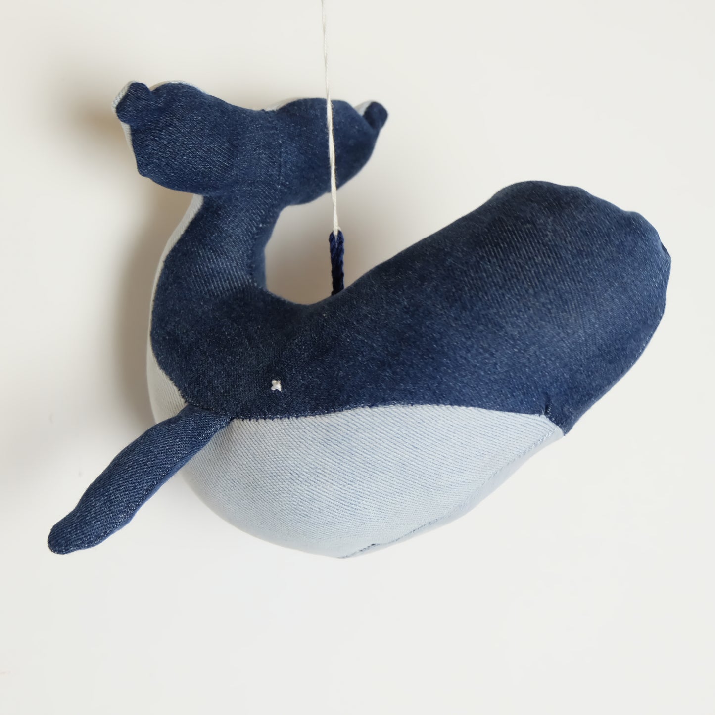 Pupazzo balena entusiasta