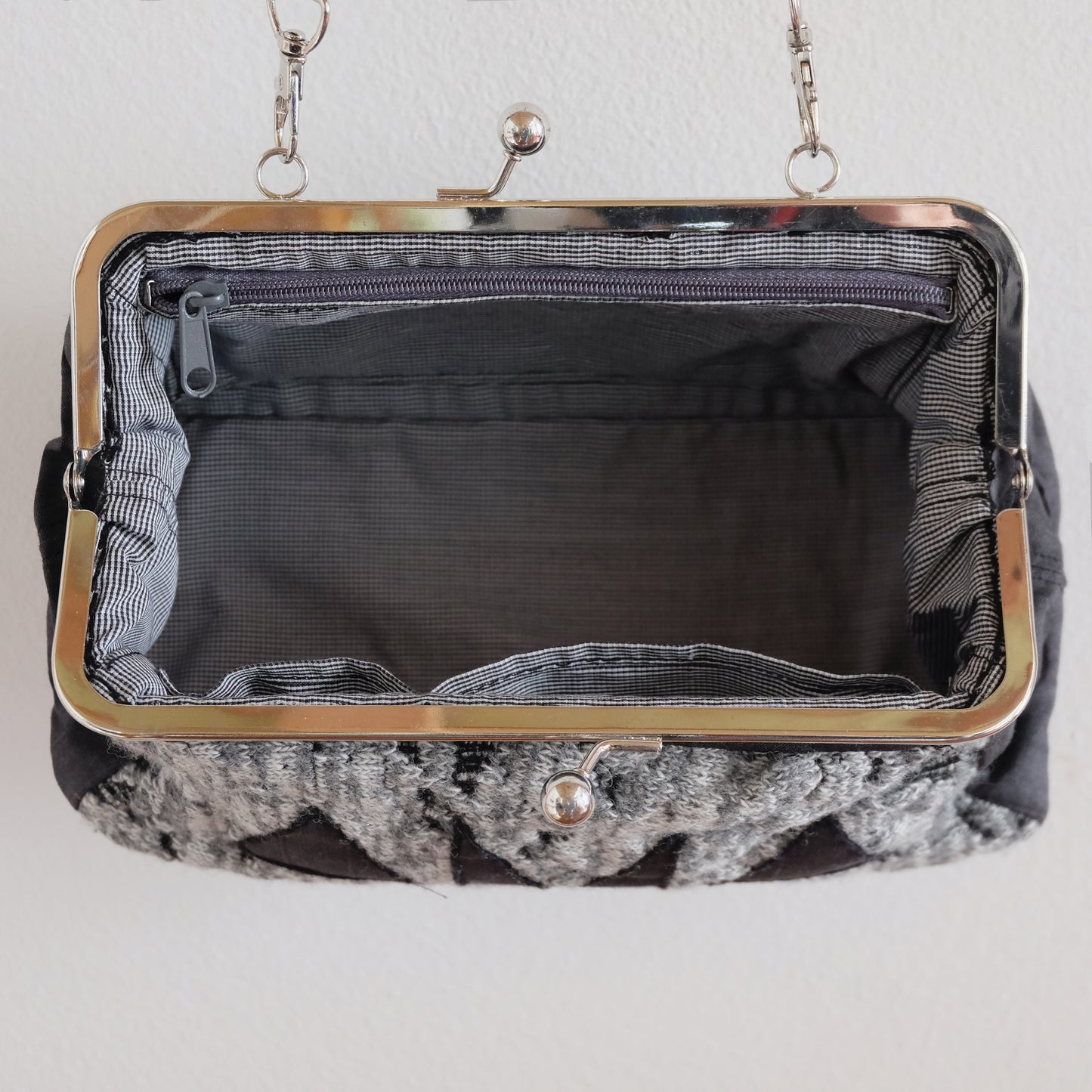 Borsetta tracolla "Lumaca vulcanica in fumarola"