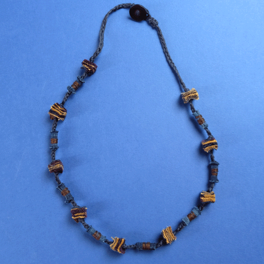 Collana in cotone blu/marrone