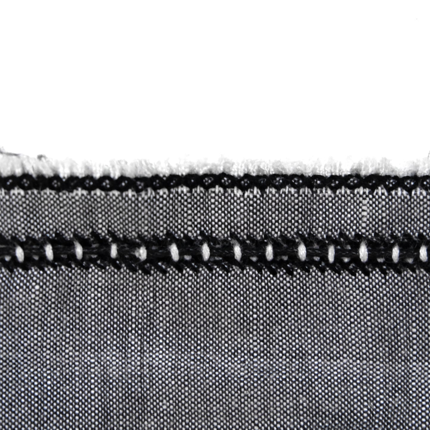 Custodia per carte ricamata a punto giorno