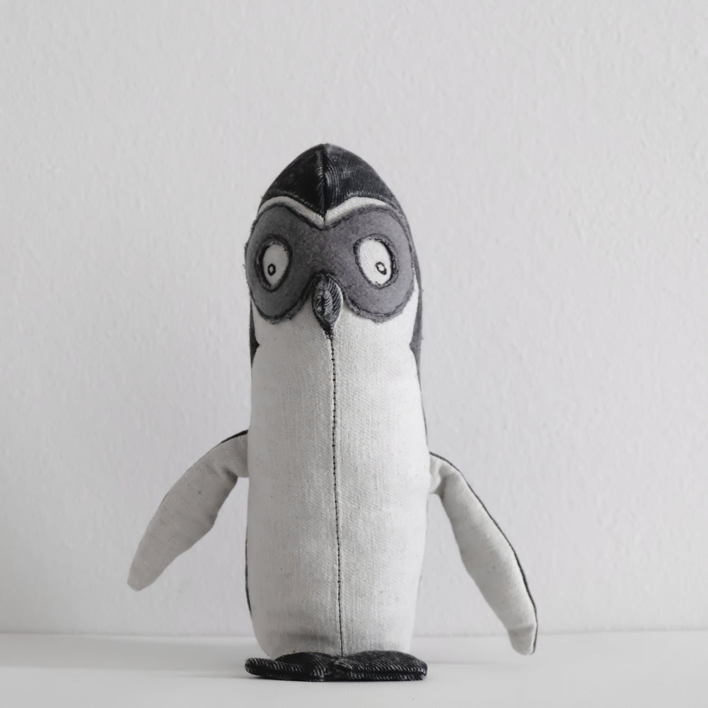 Pupazzo pinguino alto